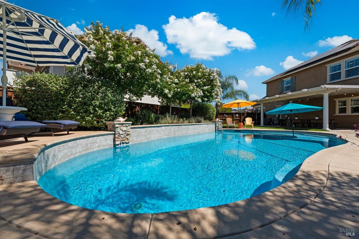 1043 Green Leaf Court Vacaville CA 95688