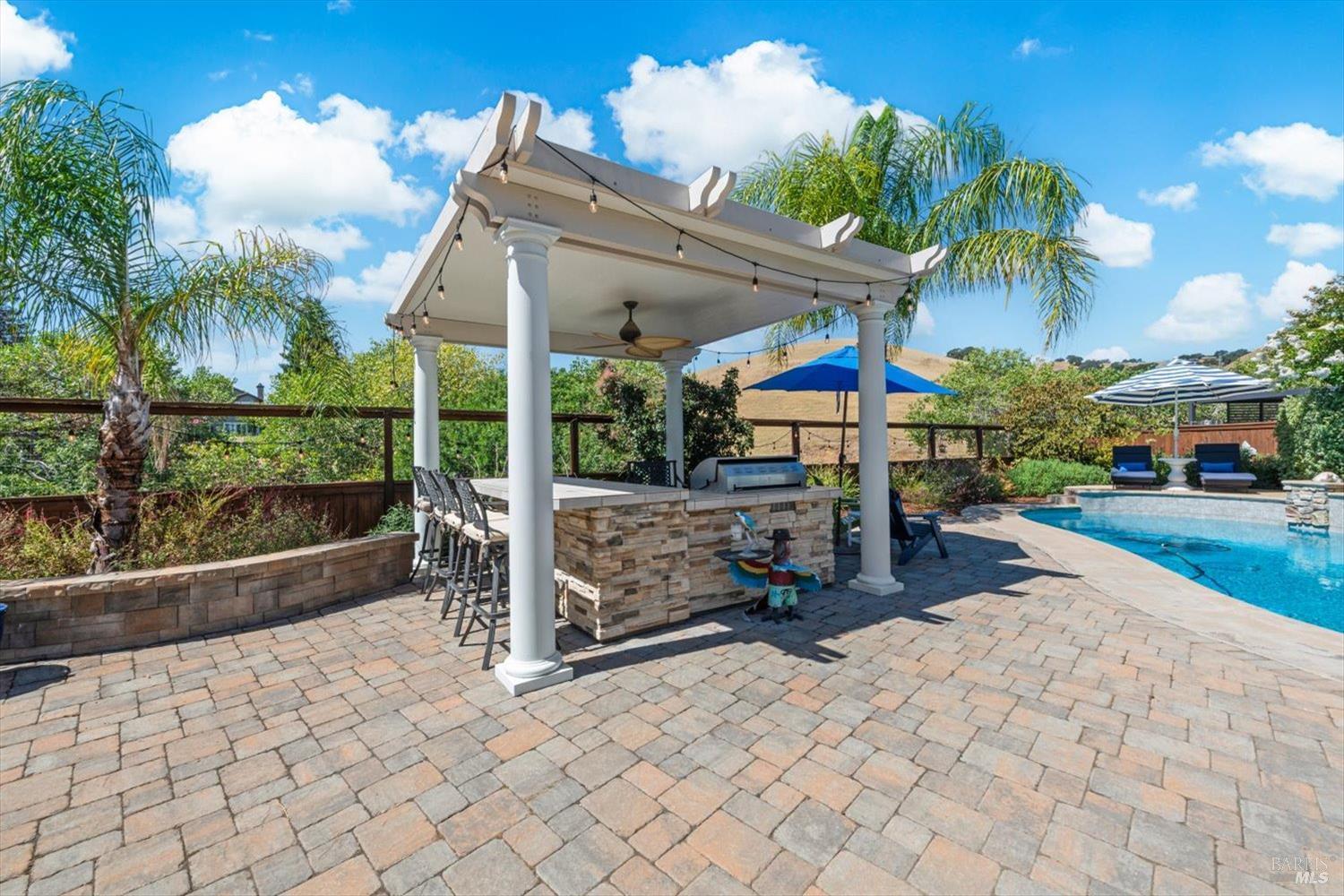 1043 Green Leaf Court Vacaville CA 95688