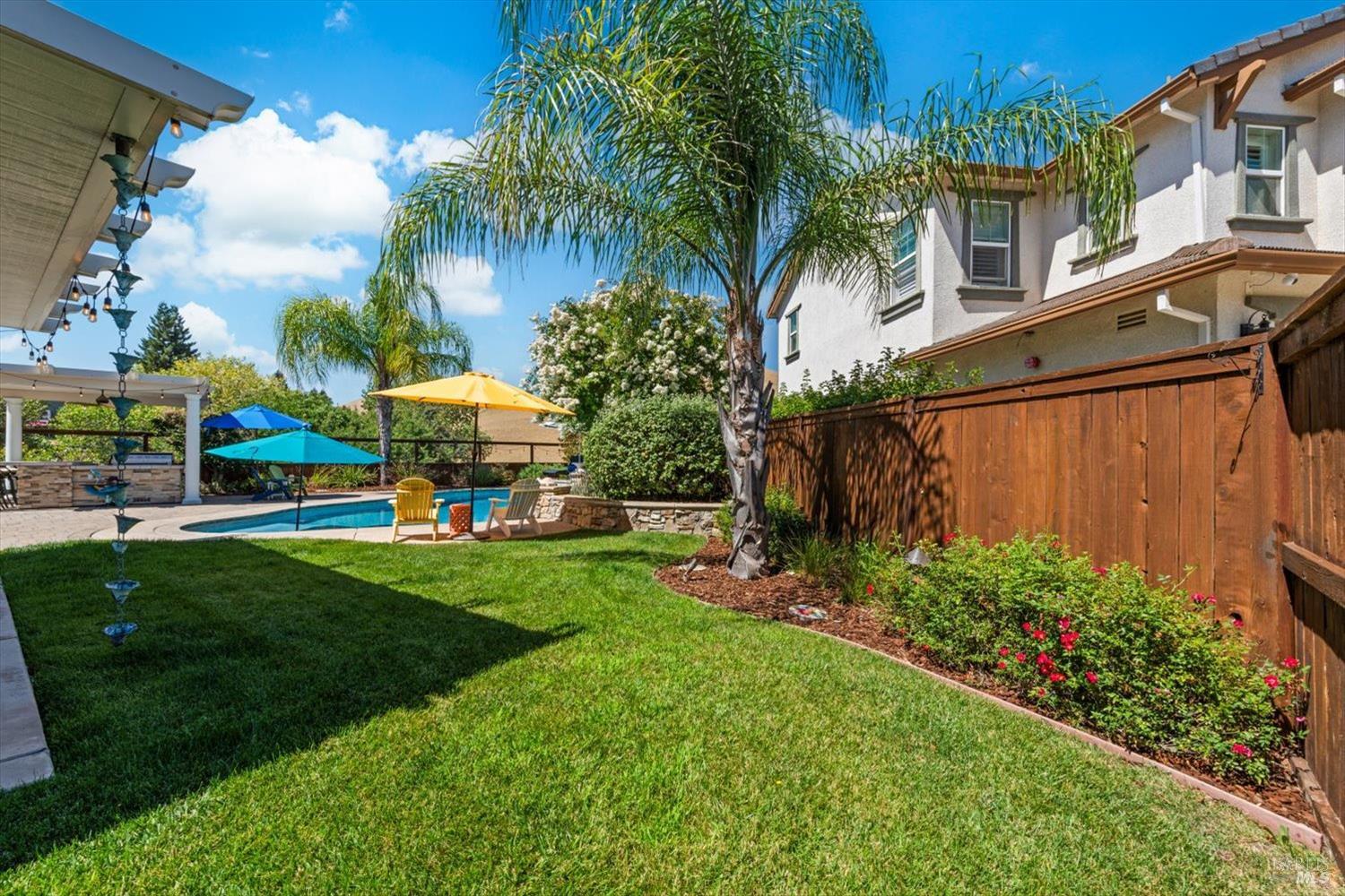1043 Green Leaf Court Vacaville CA 95688