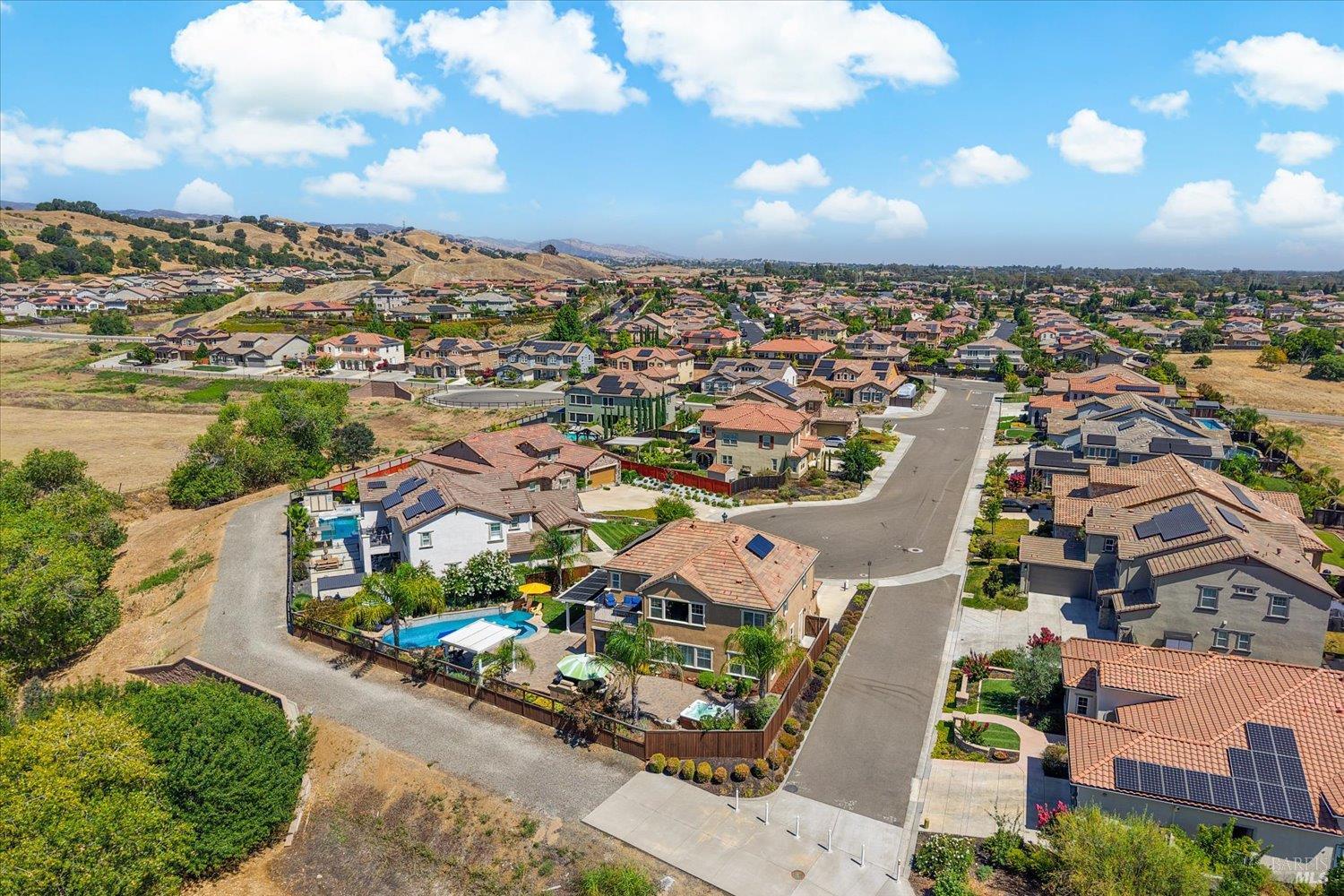 1043 Green Leaf Court Vacaville CA 95688