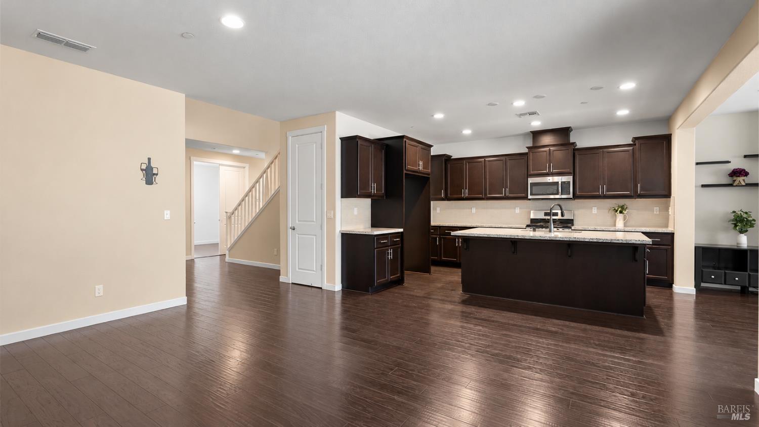 350 Heritage Lane Dixon CA 95620