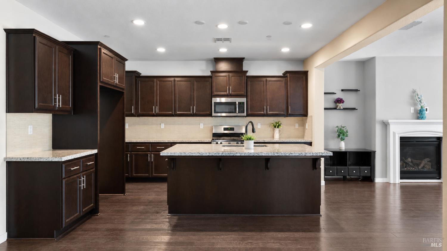 350 Heritage Lane Dixon CA 95620