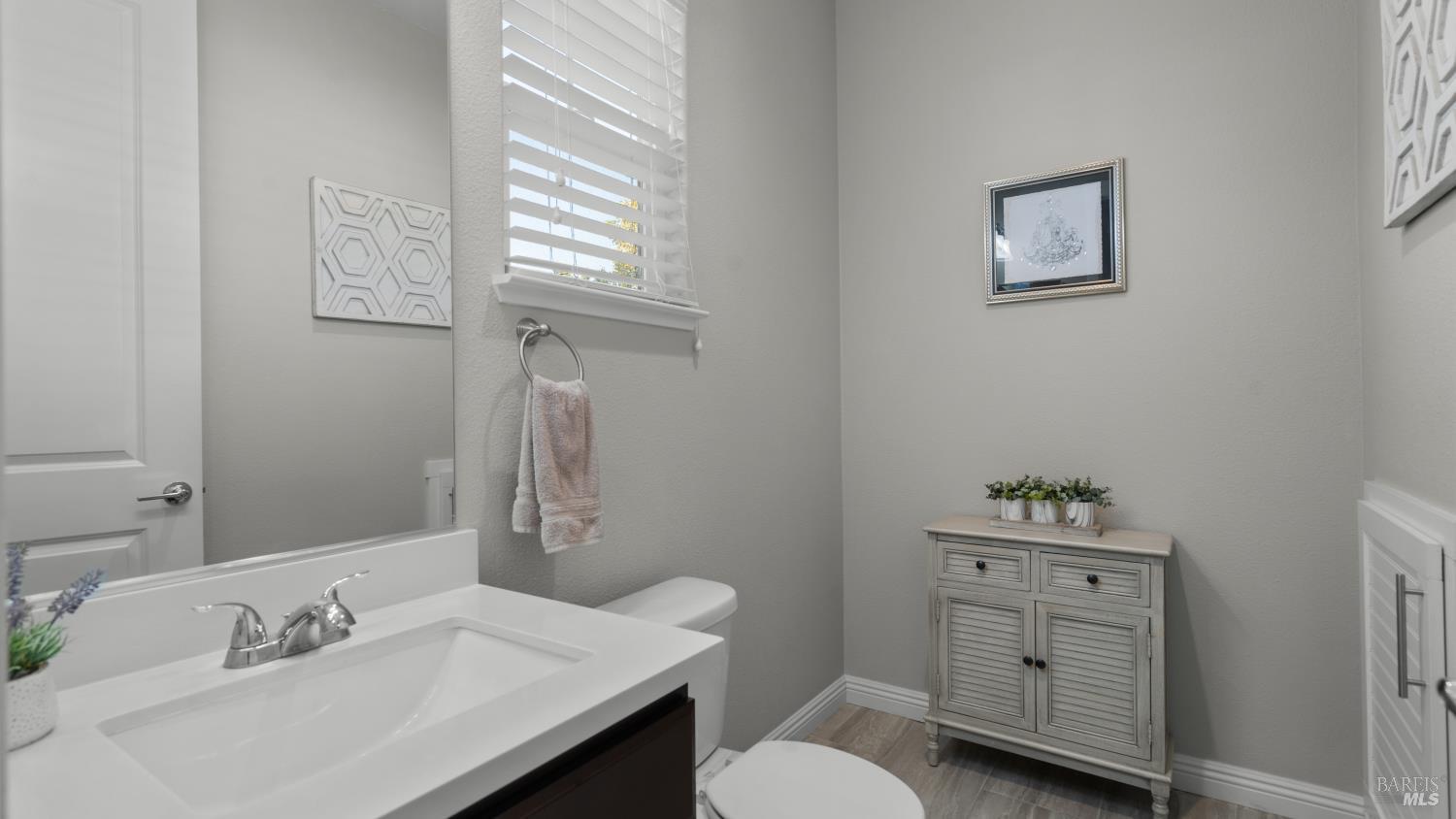 350 Heritage Lane Dixon CA 95620