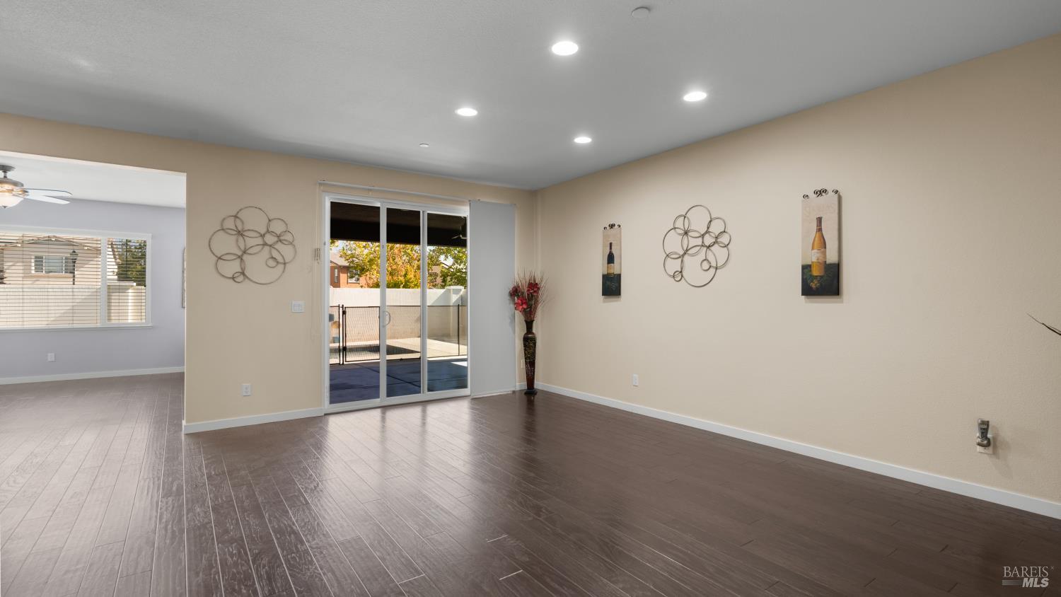350 Heritage Lane Dixon CA 95620