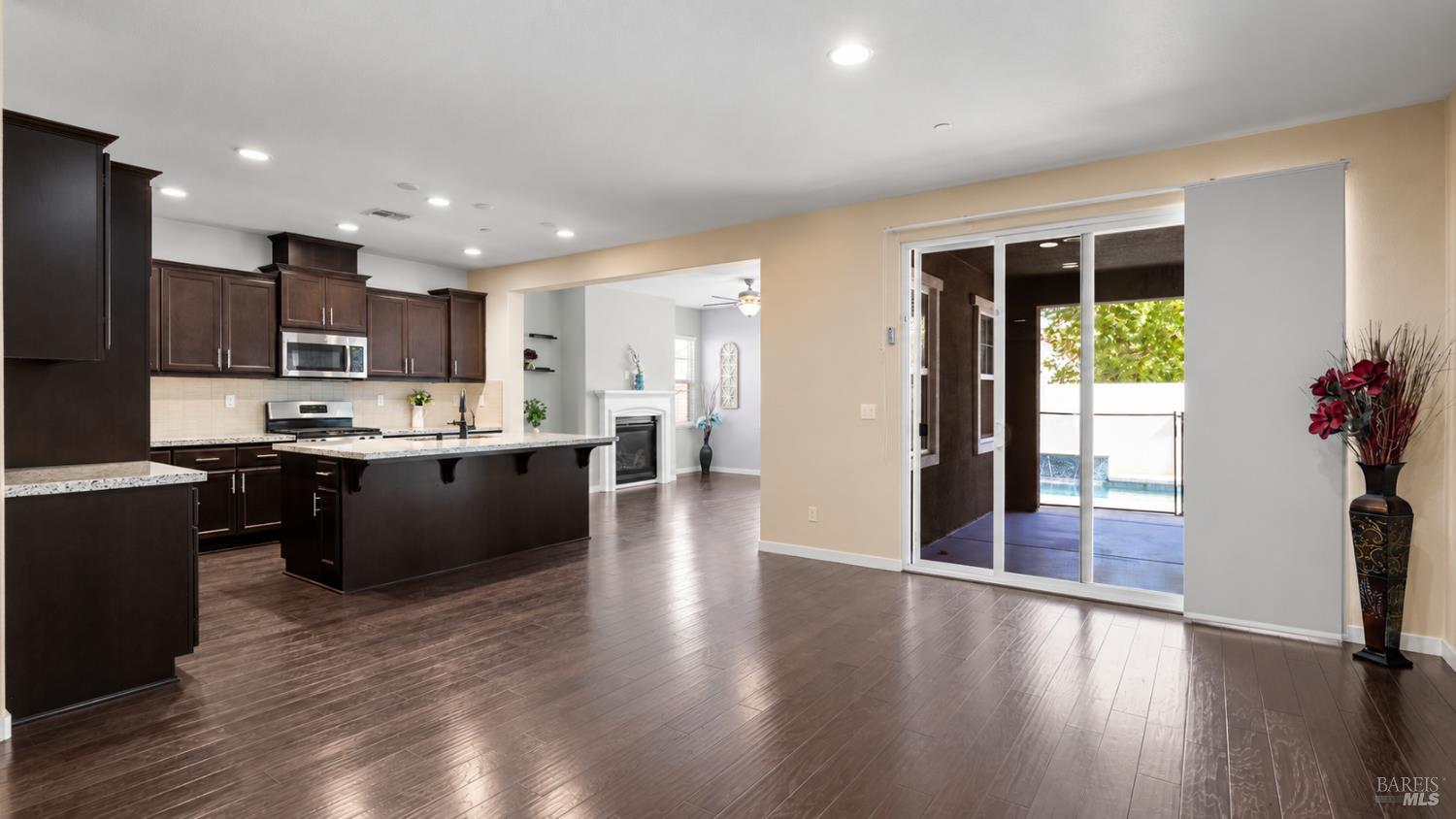 350 Heritage Lane Dixon CA 95620
