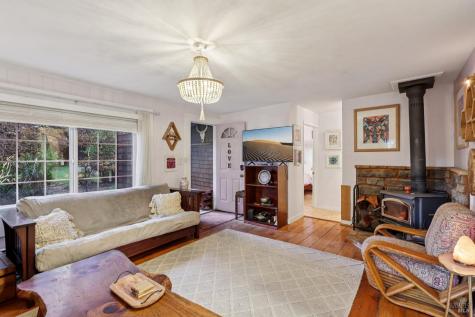 189 Wagnon Road Sebastopol CA 95472