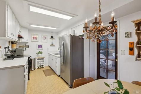 189 Wagnon Road Sebastopol CA 95472