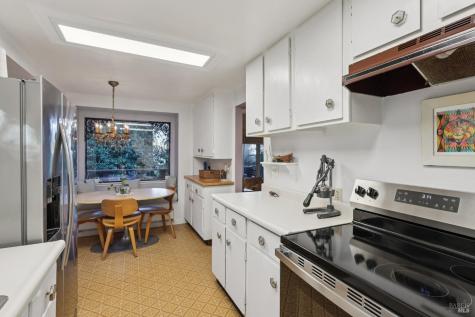 189 Wagnon Road Sebastopol CA 95472