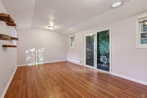 189 Wagnon Road Sebastopol CA 95472