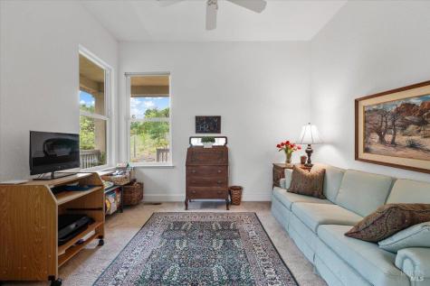 290 Appaloosa Trail Healdsburg CA 95448