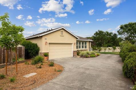 290 Appaloosa Trail Healdsburg CA 95448