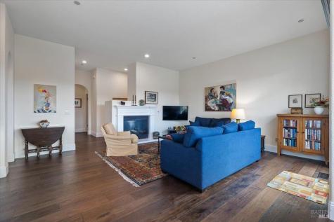290 Appaloosa Trail Healdsburg CA 95448