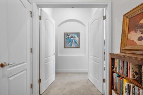 290 Appaloosa Trail Healdsburg CA 95448