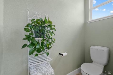 290 Appaloosa Trail Healdsburg CA 95448