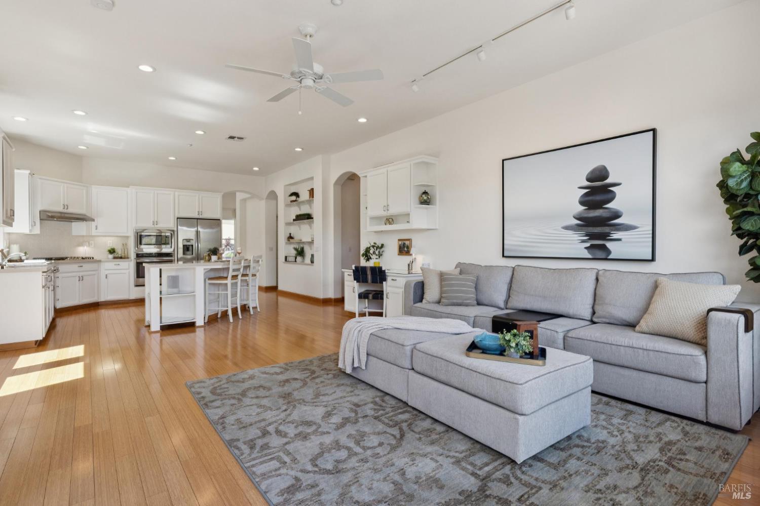 82 Maybeck Street Novato CA 94949