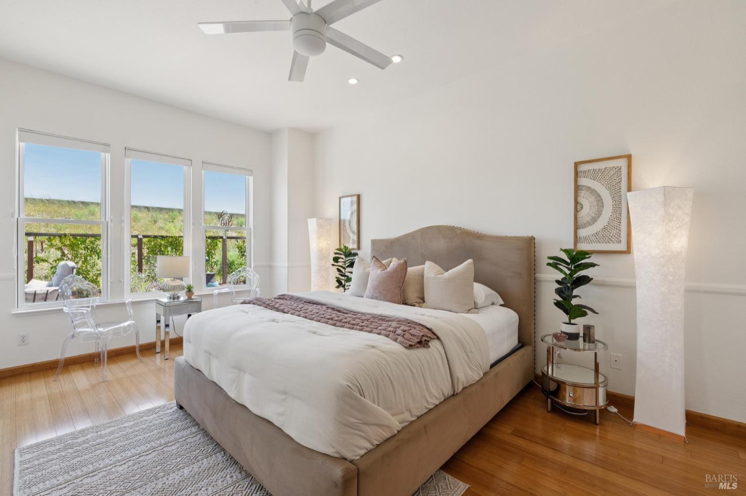 82 Maybeck Street Novato CA 94949