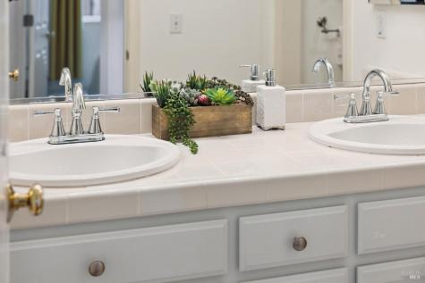 82 Maybeck Street Novato CA 94949
