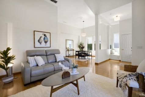 82 Maybeck Street Novato CA 94949