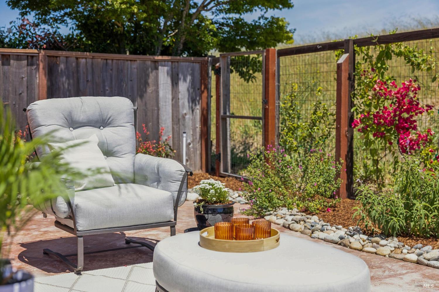 82 Maybeck Street Novato CA 94949