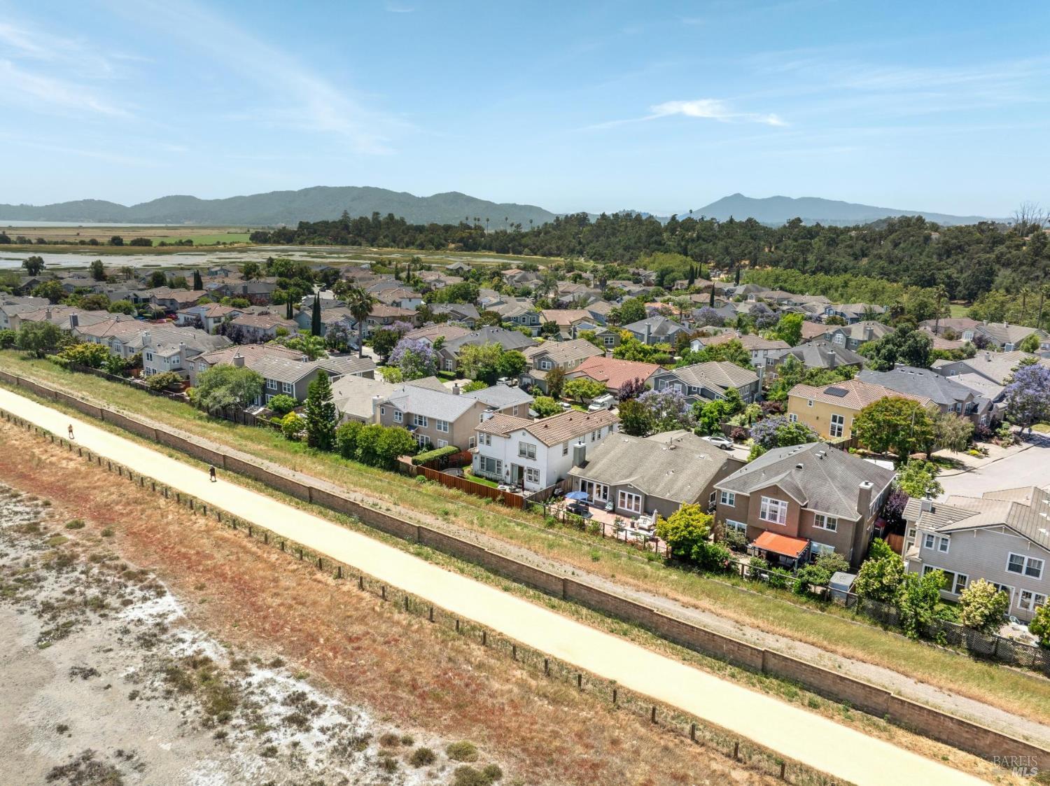82 Maybeck Street Novato CA 94949