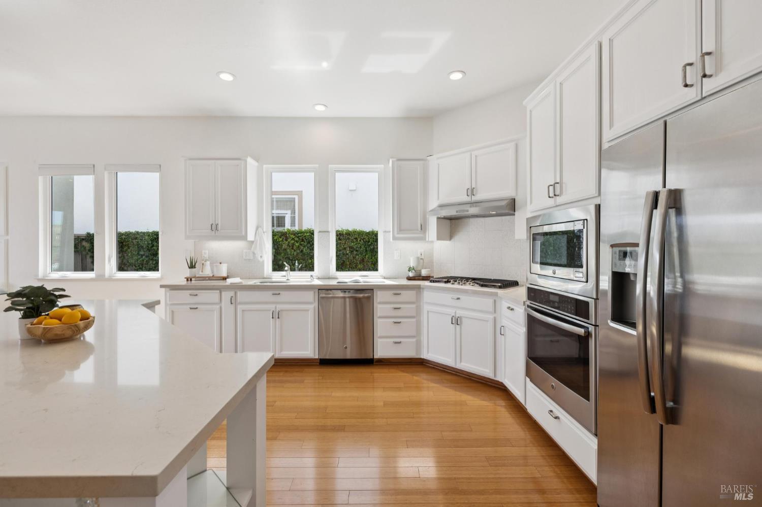 82 Maybeck Street Novato CA 94949