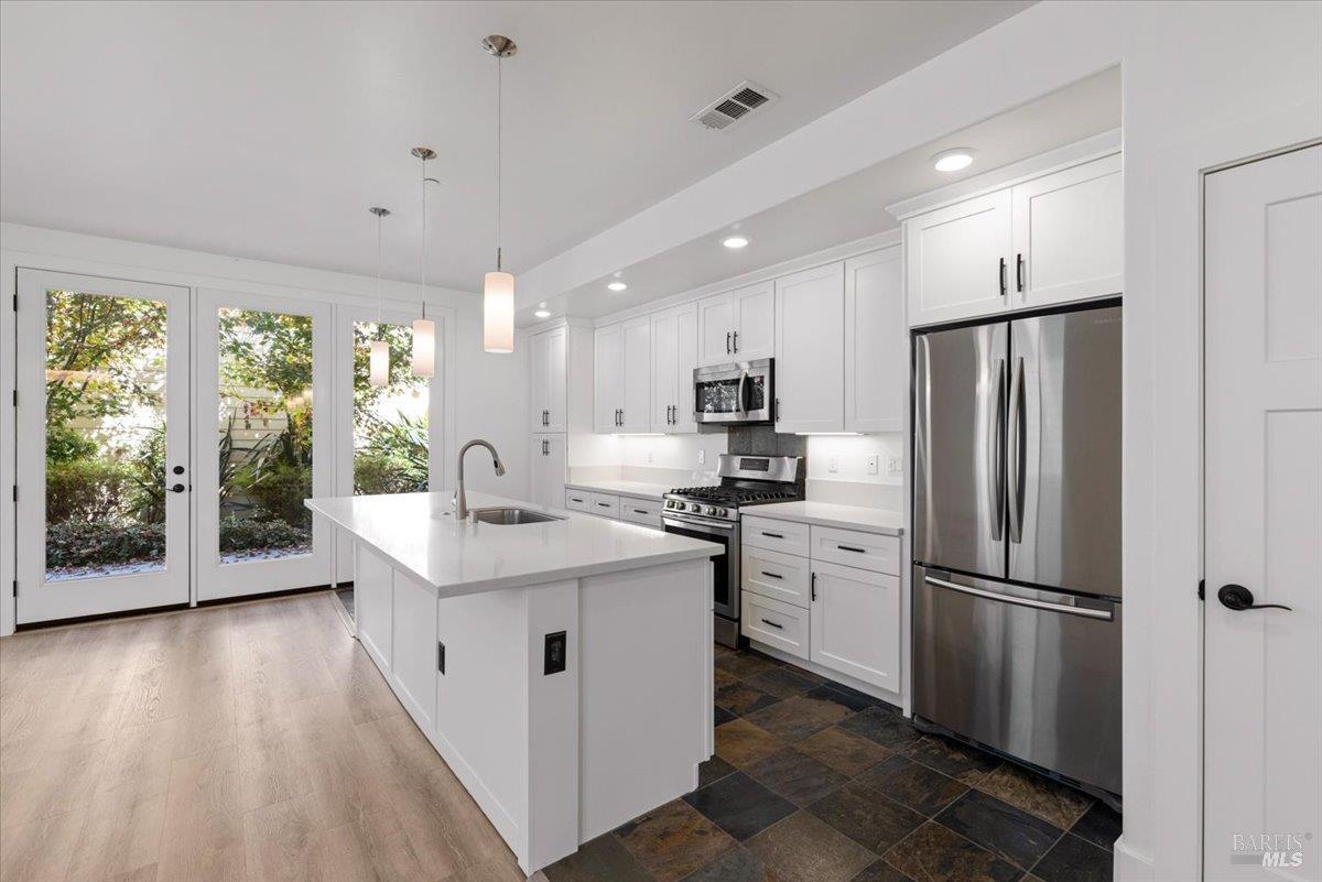 9137 Thiessen Lane Graton CA 95444
