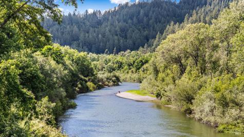 9870 River Road Forestville CA 95436