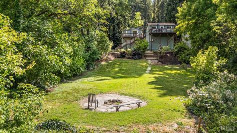 9870 River Road Forestville CA 95436