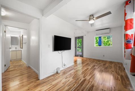 9870 River Road Forestville CA 95436