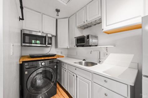 9870 River Road Forestville CA 95436