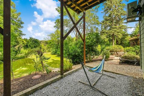 9870 River Road Forestville CA 95436