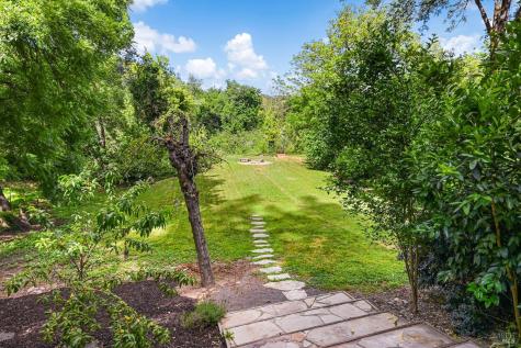 9870 River Road Forestville CA 95436