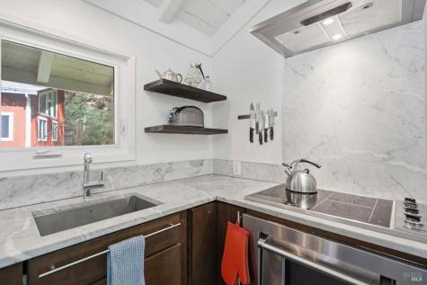 14993 Merry Lane Guerneville CA 95446