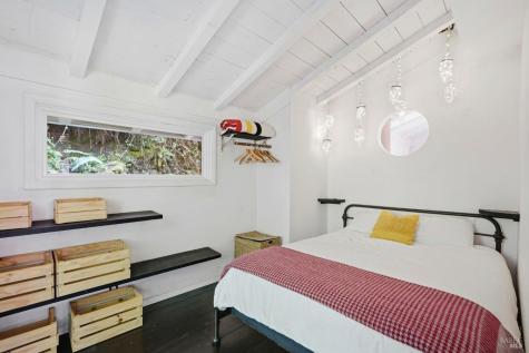 14993 Merry Lane Guerneville CA 95446