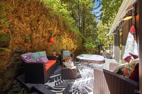 14993 Merry Lane Guerneville CA 95446