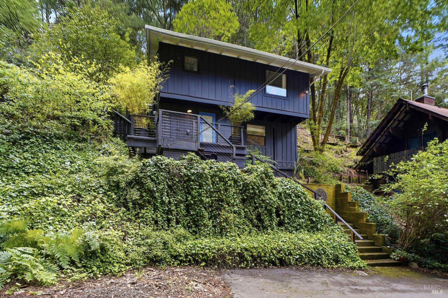 14993 Merry Lane Guerneville CA 95446