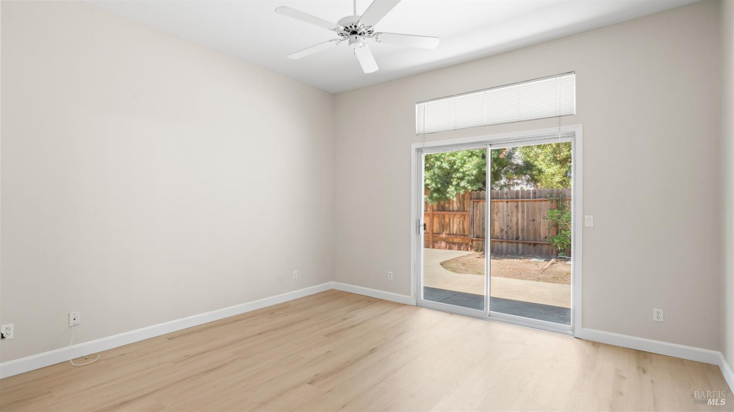 355 Sun Valley Way Vacaville CA 95688