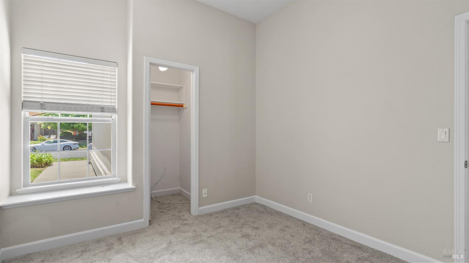 355 Sun Valley Way Vacaville CA 95688