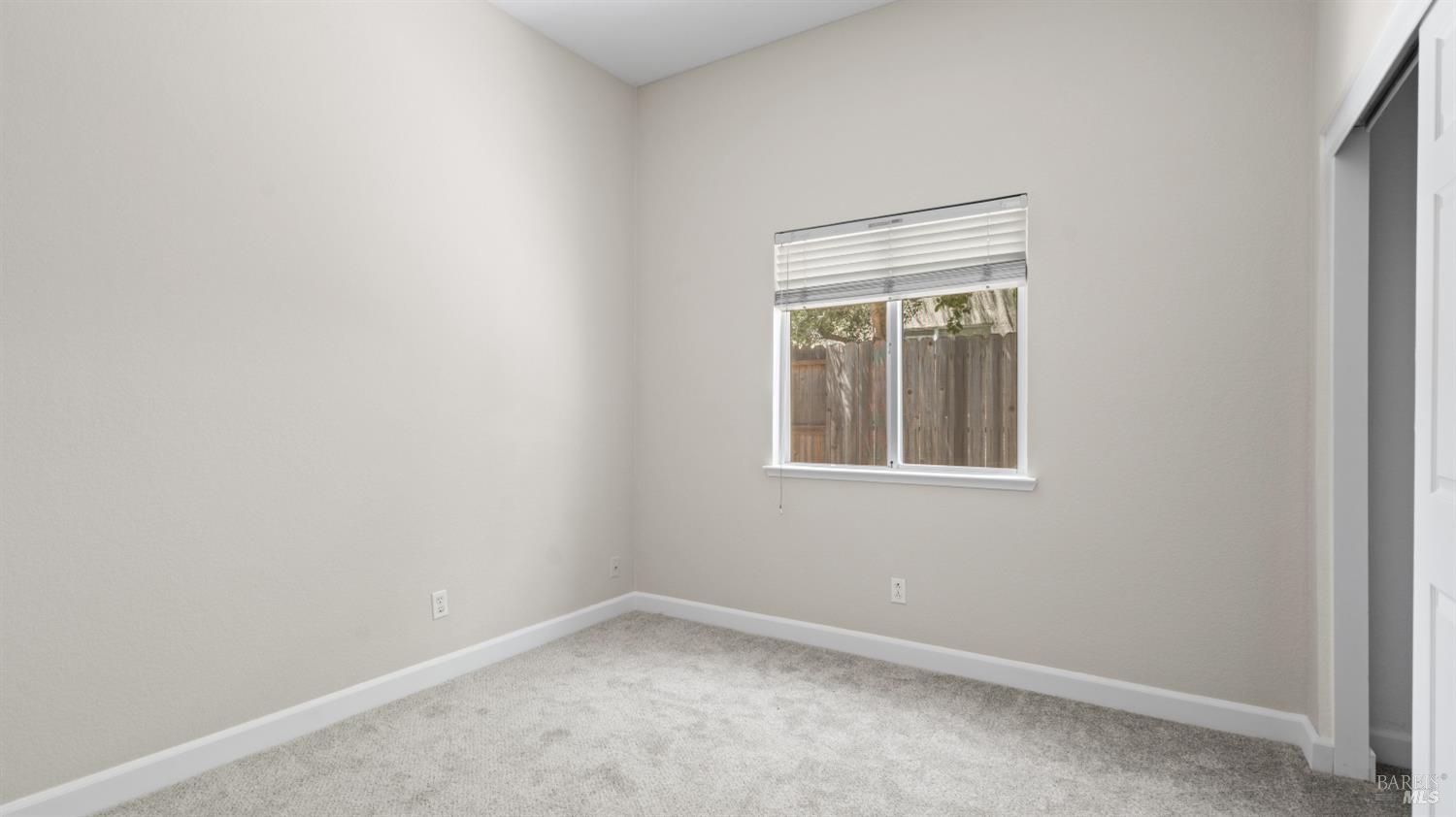 355 Sun Valley Way Vacaville CA 95688