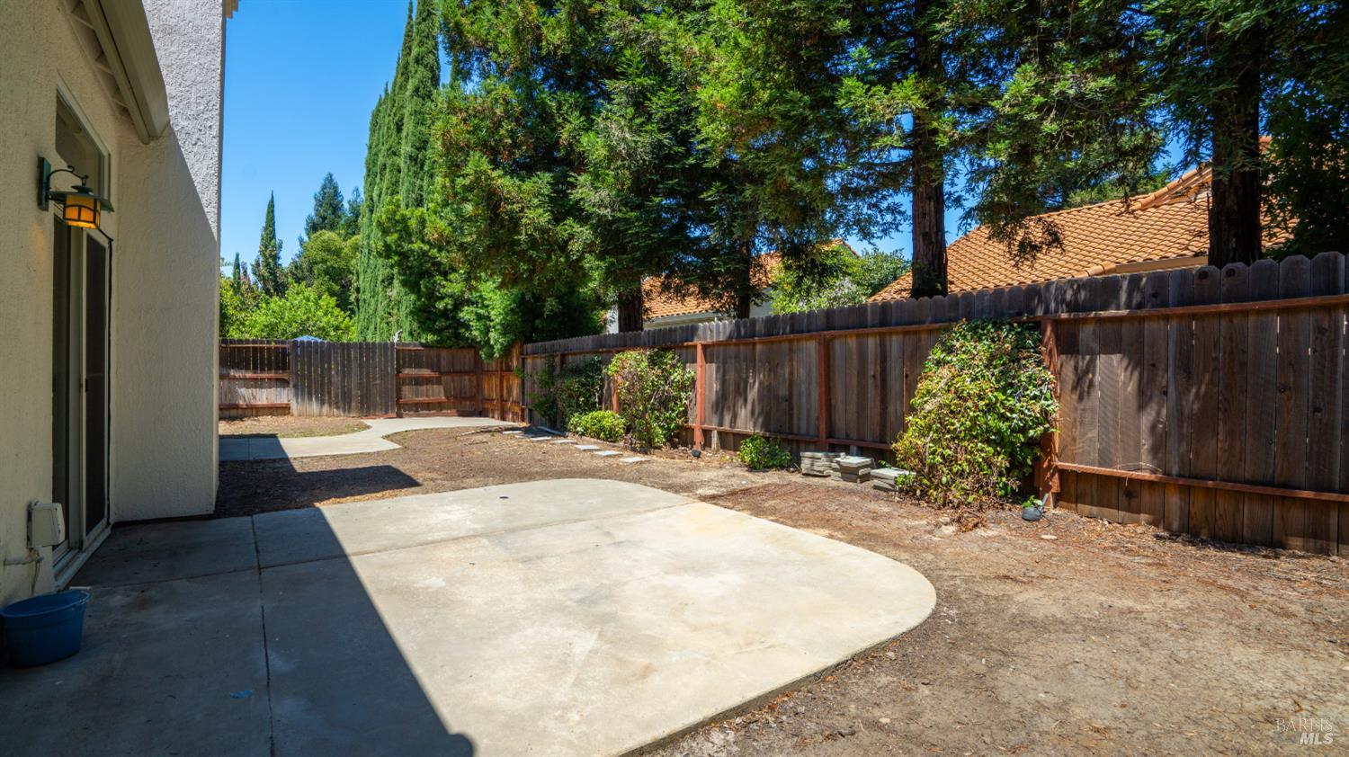 355 Sun Valley Way Vacaville CA 95688