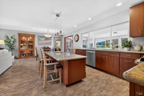 189 Oak Shadow Drive Santa Rosa CA 95409
