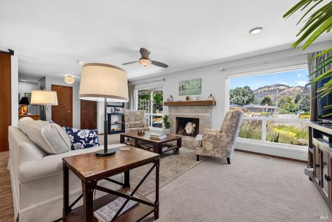 189 Oak Shadow Drive Santa Rosa CA 95409
