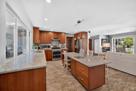 189 Oak Shadow Drive Santa Rosa CA 95409