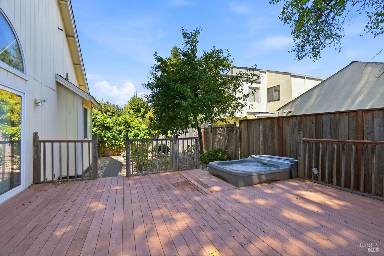 2994 Tuxedo Place Santa Rosa CA 95405