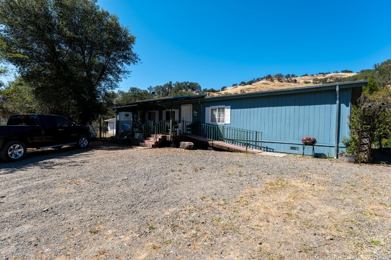 6750 Highway 20 Ukiah CA 95482