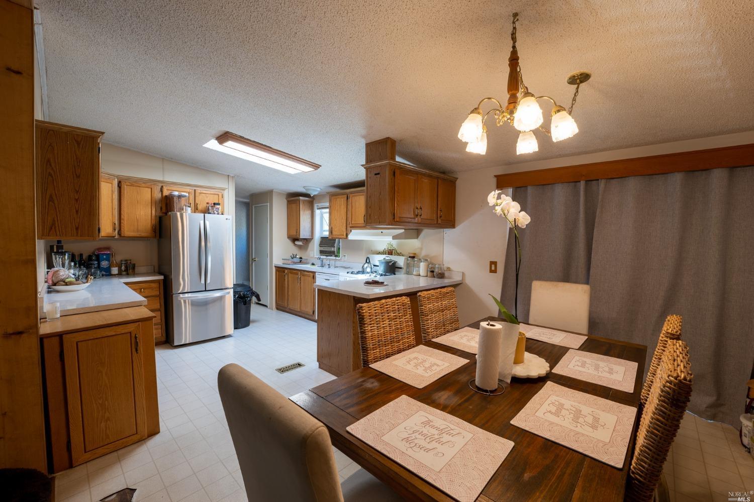 6750 Highway 20 Ukiah CA 95482