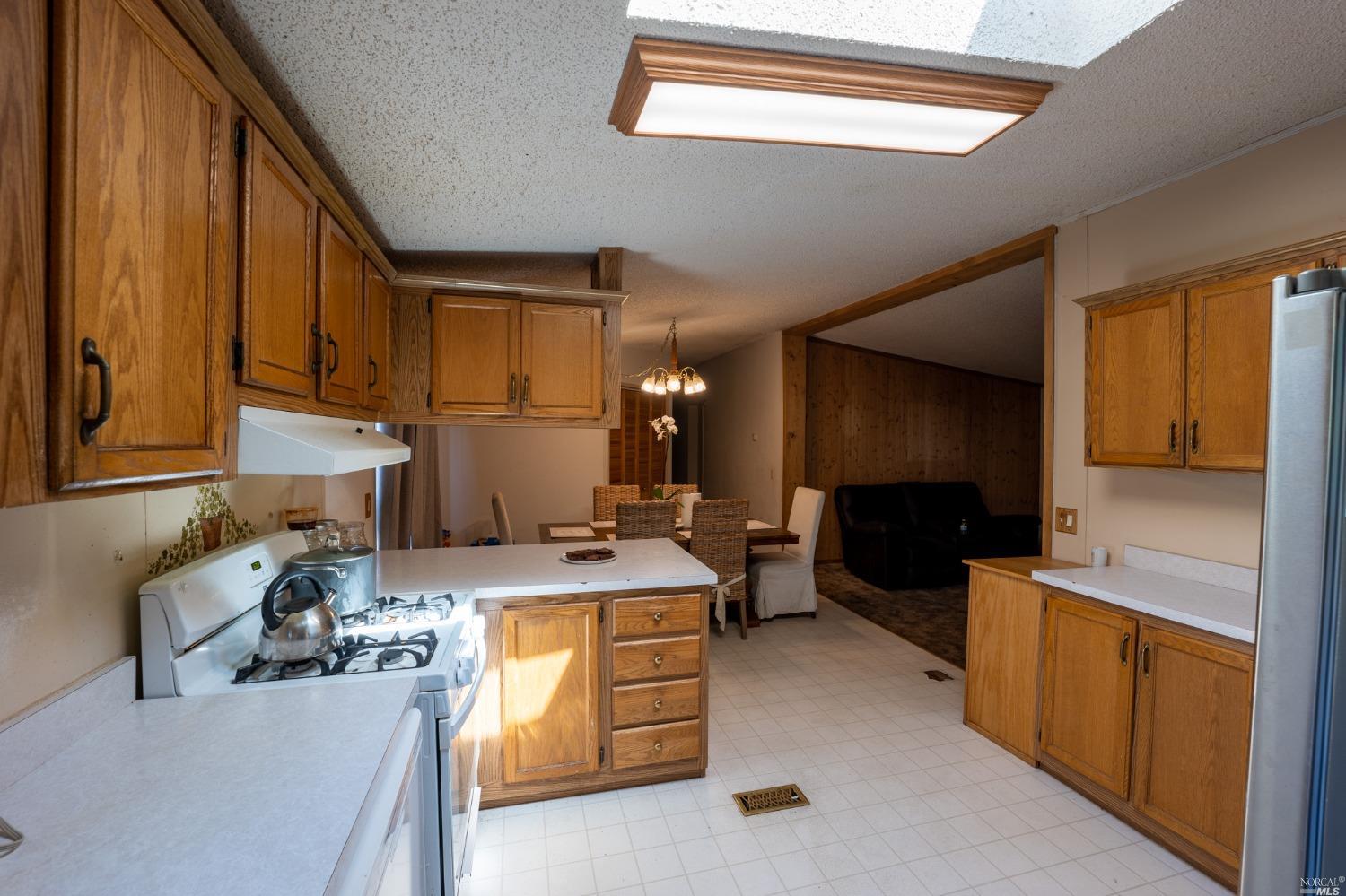 6750 Highway 20 Ukiah CA 95482
