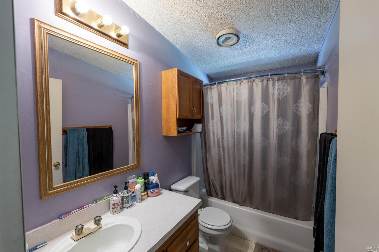 6750 Highway 20 Ukiah CA 95482