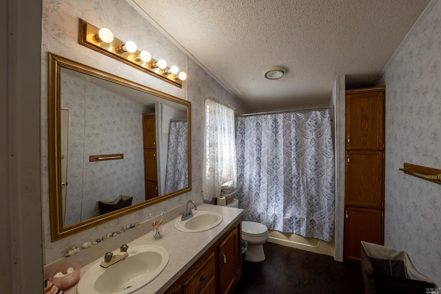 6750 Highway 20 Ukiah CA 95482