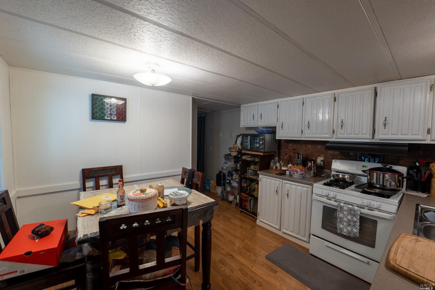6750 Highway 20 Ukiah CA 95482